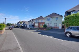 Streetview- click for photo gallery